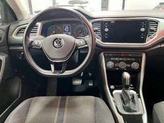 Volkswagen T-Roc 2021