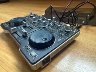 Hercules DJ Control MP3 e2 Controlador DJ