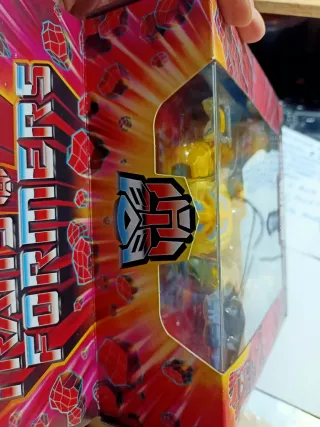 Masters of the Universe x Transformers Bumblebee