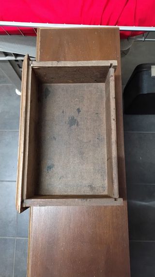 Mueble de entrada antiguo de madera