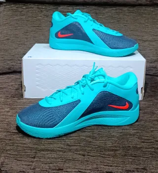 T44.5 envío incluido!! NIKE GIANNIS FREAK 6