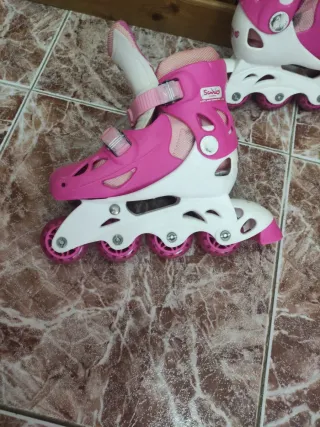 Patines en línea rosas para niña Hello Kitty