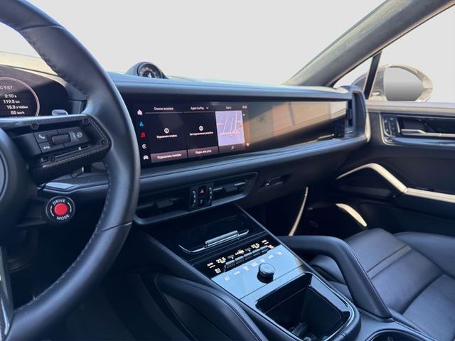 Porsche Cayenne Turbo E-Hybrid Coupé GT
