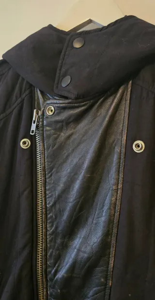 Cazadora Diesel Cuero y Tela Capucha Talla M