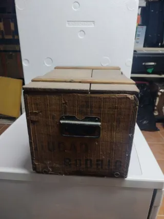 Caja Madera Vintage Brandy Osborne