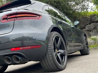 Porsche Macan S DIESEL SPORT R- DESIGN BLACK EDITION 258CV (2017)
