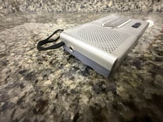 Radio Portátil INDIN AM/FM