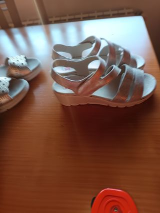 Sandalias NOTTON plateadas verano cómodas