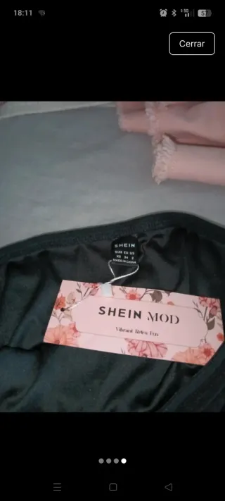 Falda SHEIN MOD negra fruncida