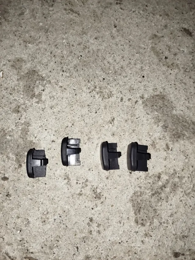 Tapones botones ciegos Citroen Saxo fase 1 y 2
