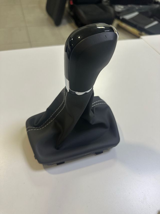 Embellecedor Palanca Cambio Leon Cupra