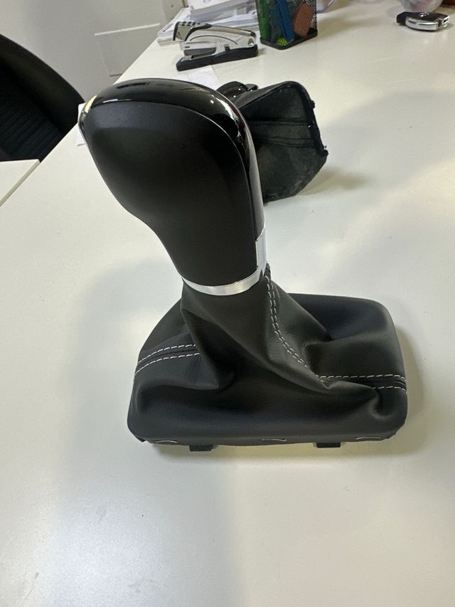 Embellecedor Palanca Cambio Leon Cupra