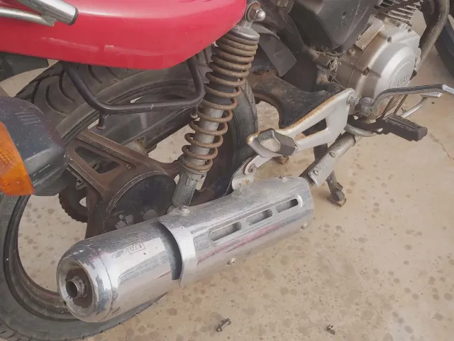 Despiece completo de Yamaha YBR 125 carburación