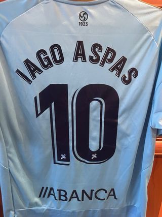 Camiseta Celta de Vigo Iago Aspas Talla XL . 23-24