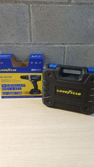 Taladro de impacto Goodyear con batería Li-ion