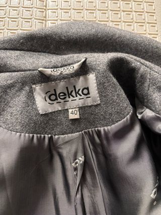 Abrigo largo de lana gris