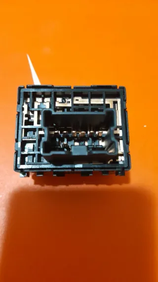 Modulo Control Espejos Pathfinder Navara