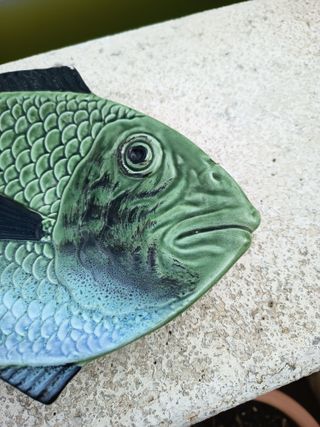 Plato de pez, cerámica de Portugal