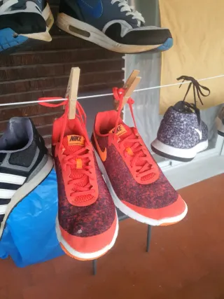 Zapatillas deportivas talla 45