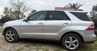 Mercedes-Benz ML 250