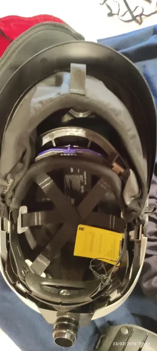 Careta de soldar 3M nueva