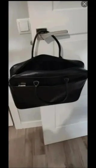 Maletín Busquets Negro Elegante Nuevo