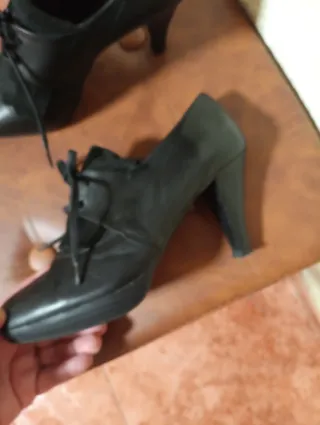 Zapatos de tacón M negros piel genuina