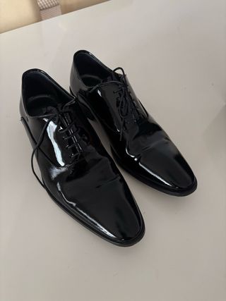 Zapatos de vestir charol hombre