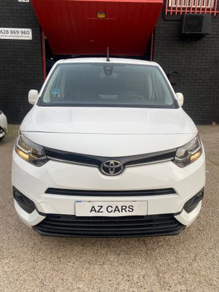 BIEN CUIDADA!!! TOYOTA PROACE CITY VERSO VX 100CV