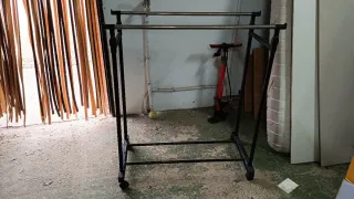 Burro perchero metálico y plástico