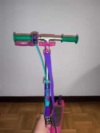 Patinete infantil rosa y morado