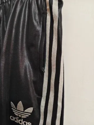 Pantalón Adidas Chile 62 efecto cuero XL