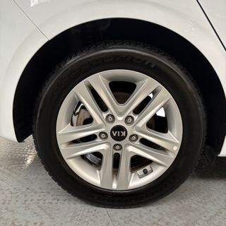 Kia Ceed 1.0 T-GDi 74kW (100CV) Drive