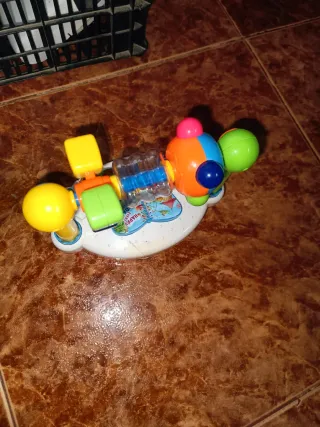 Juguetes varios para bebé