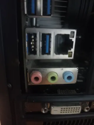 Torre Nox i5 8600k Negra y Azul