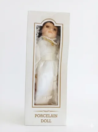 Lote figuras comunión y muñeca porcelana
