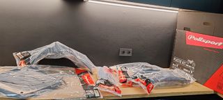 Kit Plásticos Polisport Honda CRF 150
