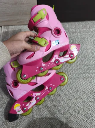 Patines rosas talla 28/30
