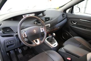 Renault Scenic 2012