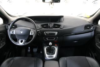 Renault Scenic 2012