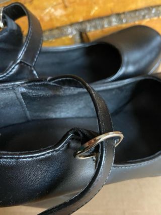 Zapatos de tacón negros con plataforma