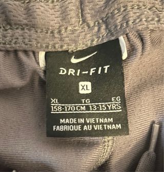 Pantalón chándal Nike gris hombre