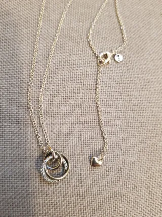 Conjunto Pandora Pendientes y Colgante