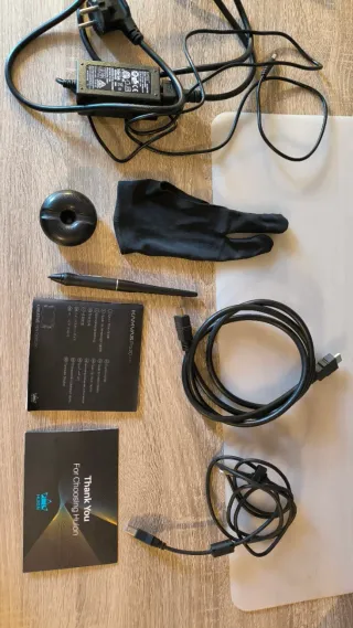 HUION Kamvas Pro 20 2019