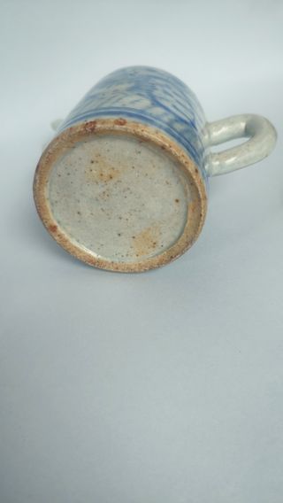 Tetera china azul y blanca