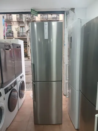 NEVERA COMBI BOSCH NO FROST ENERGÍA A+