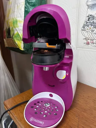 Cafetera Bosch Tassimo Rosa