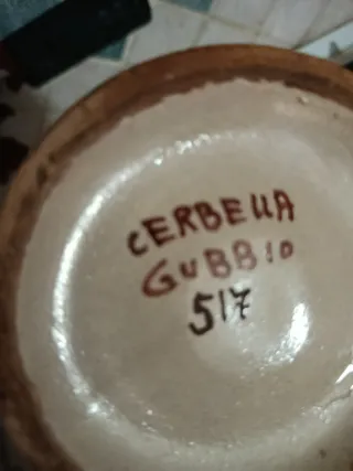 Brocca ceramica Elio Cerbella di  Gubbio