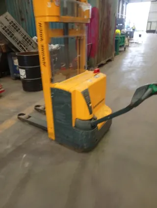 Carretilla elevadora de batería