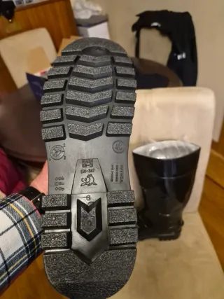 Botas de agua negras